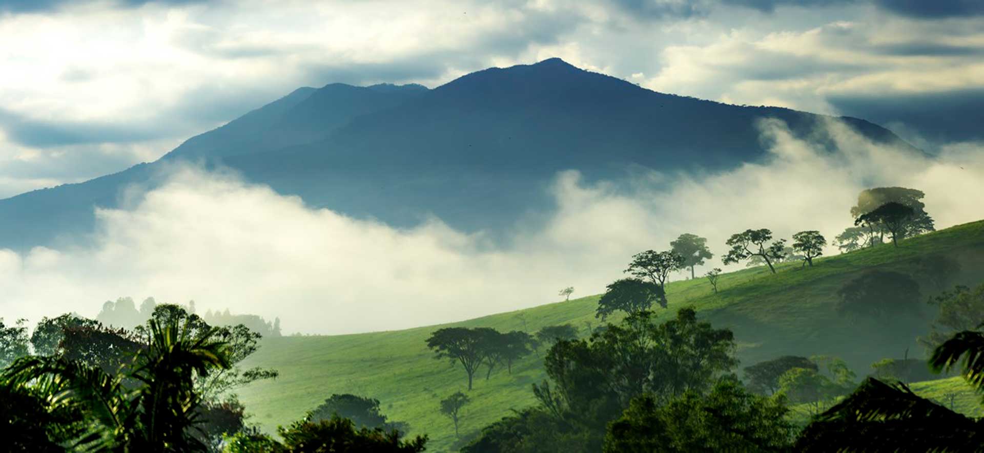 Hiking pelas Montanhas 